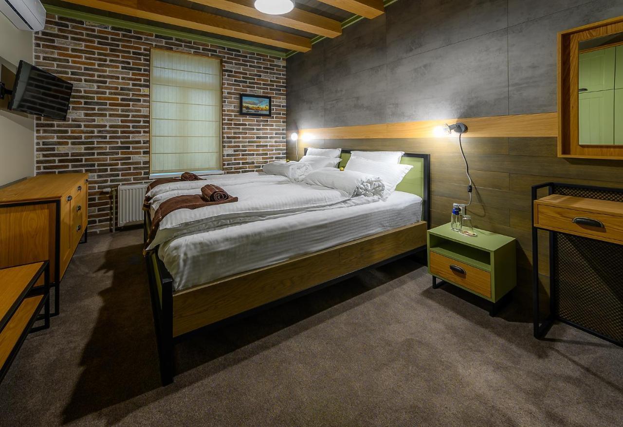 Vitality Guest House เวลีคอเทอร์โนโว ภายนอก รูปภาพ